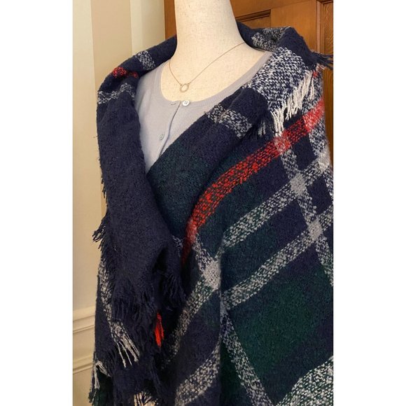 Scottish Tartan Plaid Blanket Wrap Scarf‎ Shawl Women OS Soft Warm Cozy Winter - Picture 8 of 12